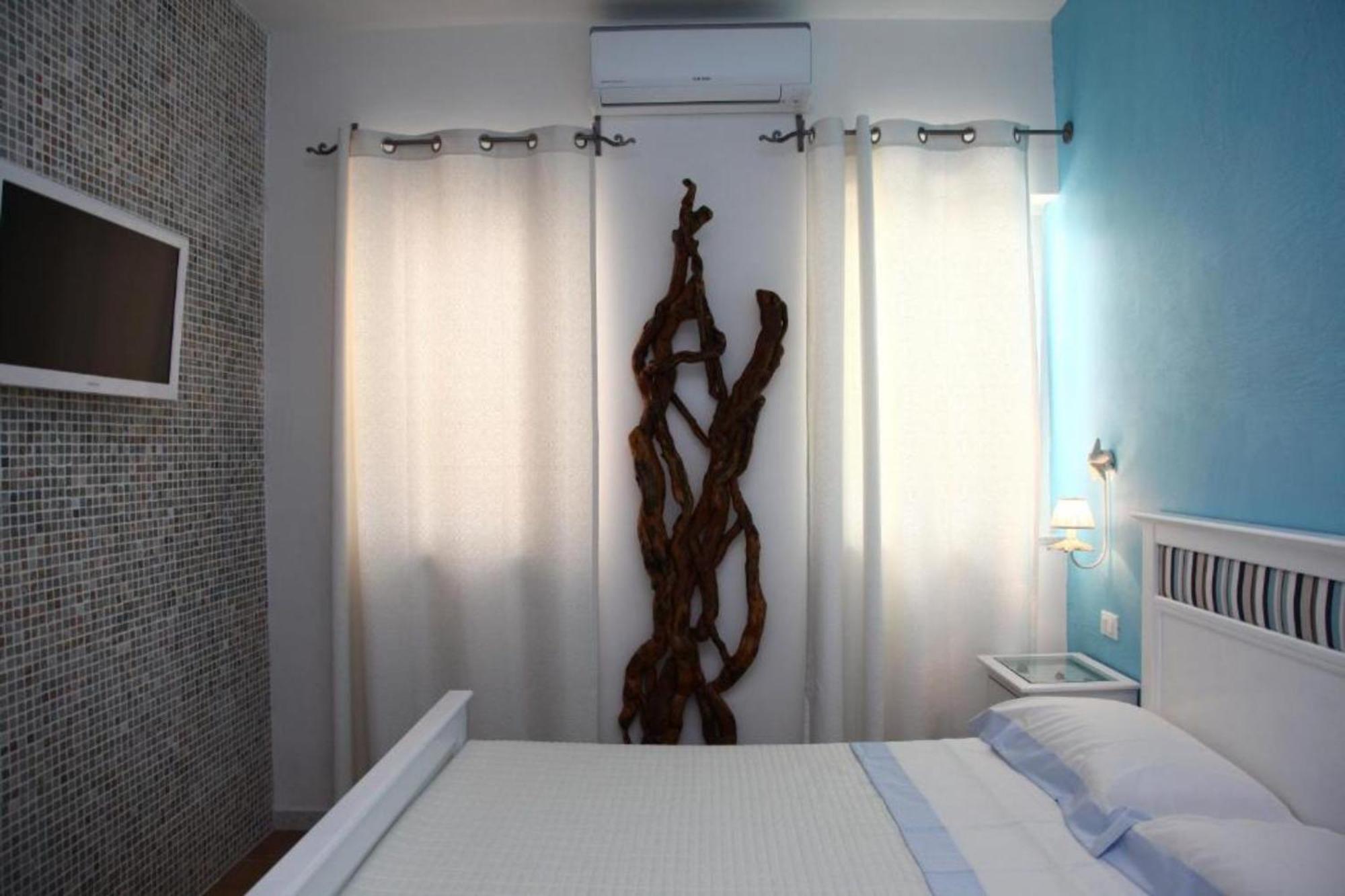 Bed And Breakfast Bagno Venezia Marina Di Carrara Exterior foto